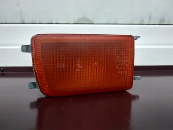 Conjunto de Luzes de Sinalização VW Golf MK3 Vento image 2