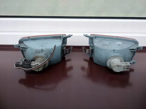 Conjunto de Luzes de Sinalização VW Golf MK3 Vento image 6