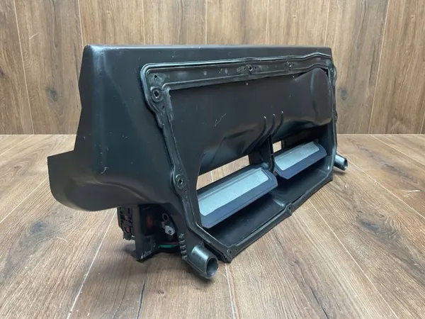 Interieurfilterhouder OEM A1298300628 Mercedes SL R129 image 7