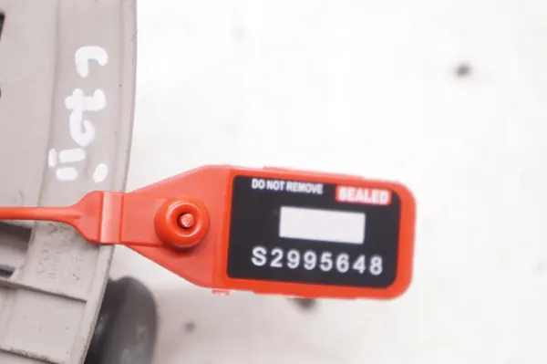 VOLVO C70 II Aansteker Socket Paneel 8686026 image 4