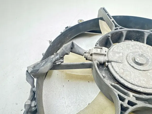 Kylarrubrik 2005 Toyota RAV4 1636328160 image 3