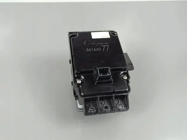 Controlo de direção Mitsubishi OE 8616A077 usado image 3