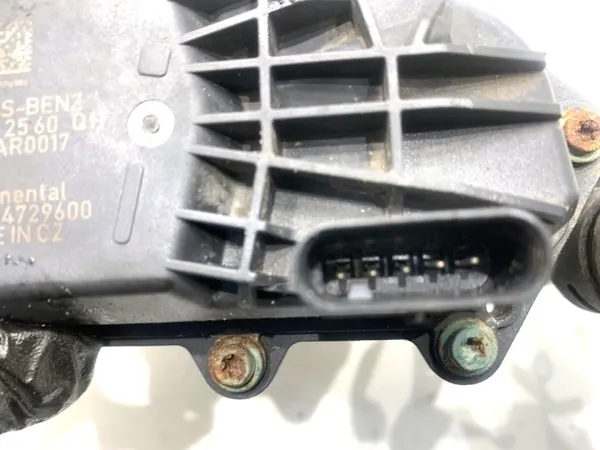 Válvula EGR OEM Mercedes W218 - A6421402560 image 3