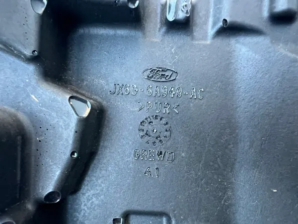 Tapa Motor Ford Focus Mk4 OEM JX6G-6A949 image 3
