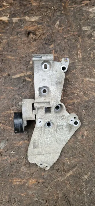 Gebruikte Nissan NV200 alternatorspannerarm 1.5 DCI image 2