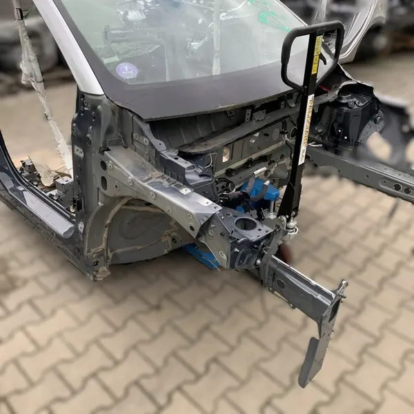 OEM RENAULT CAPTUR II Höger Sidoskydd Frampanel image 5