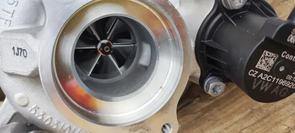 Turboalimentador Audi A6 A7 Q5 2.0 TFSI 06N145702D image 5