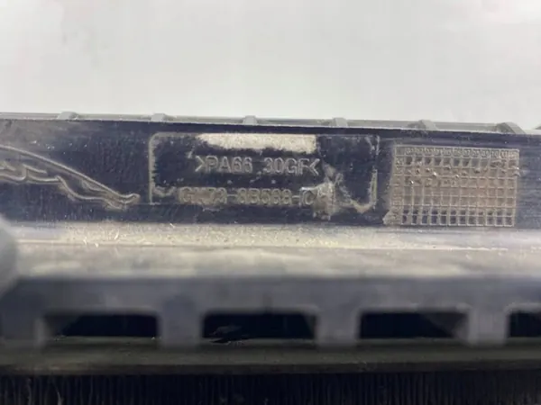 Jaguar F-Pace Radiator Set Used GX738005DC GX738C607AE image 7