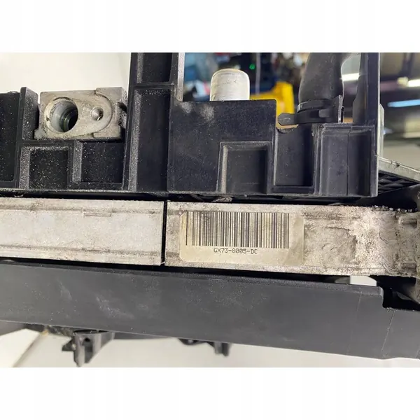 Jaguar F-Pace Radiator Set Used GX738005DC GX738C607AE image 9