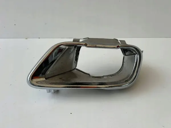BMW X5 G05 Vänster avgasrörsspets OEM 8074189 image 2