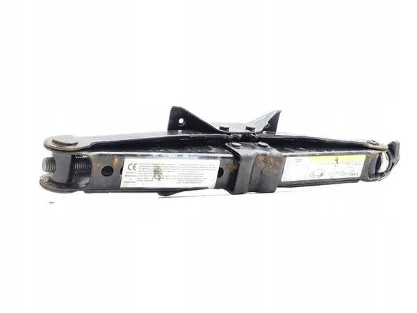 Autonostin OEM 8V0011031B Audi A3 8V:lle - Käytetty image 2
