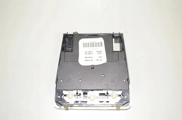 BMW 3 Touring Interieurverlichting OE 9225502 image 4