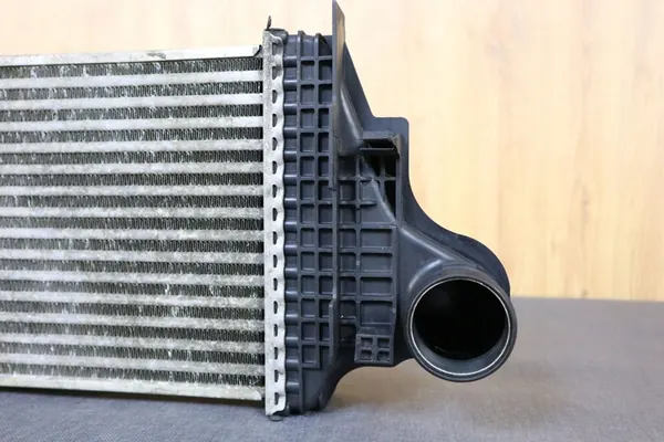 MERCEDES ML W164 LIFT Intercooler 3.0 CDI A1645001900 image 5