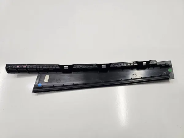 VW Tiguan 2 II Türsäulenleiste OEM 5NA839901B links hinten image 6