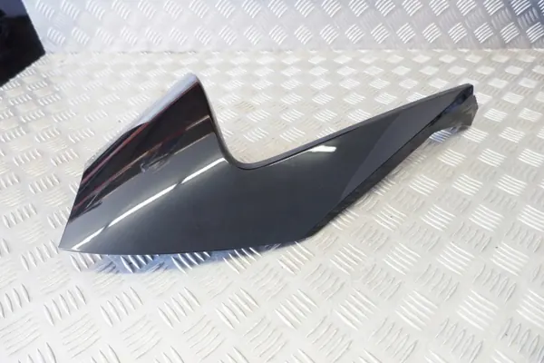 Spoiler Nissan Leaf II OEM 96037-X12PA Esquerda Traseira image 4