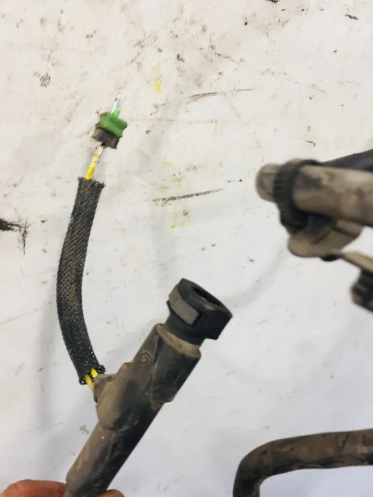 Durite AdBlue OEM pour Peugeot 208 1.6 BlueHDi image 4