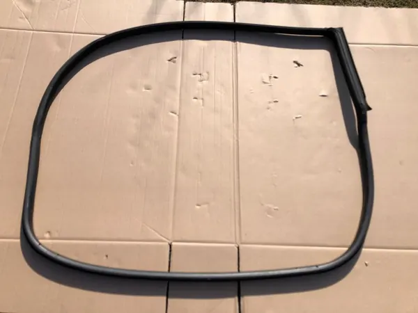 Junta da porta esquerda OEM 7267911 para BMW F21 F22 image 2
