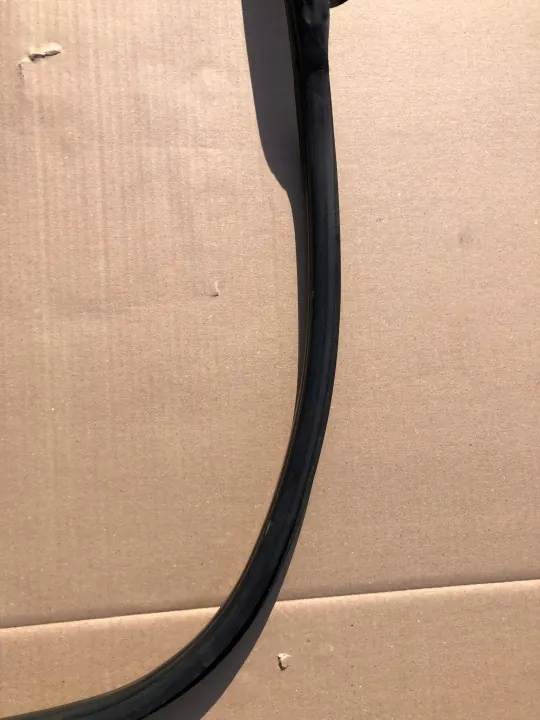 Junta da porta esquerda OEM 7267911 para BMW F21 F22 image 3