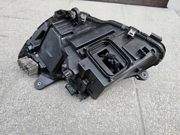 RECHTS VOOR LED-KOPLAMP MERCEDES C-KLASSE W205 A2059063803 image 7