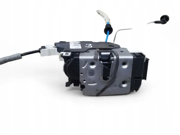 Bakre högra dörrlås Mercedes-Benz GLA W156 2016 OEM A2047303035 image 3