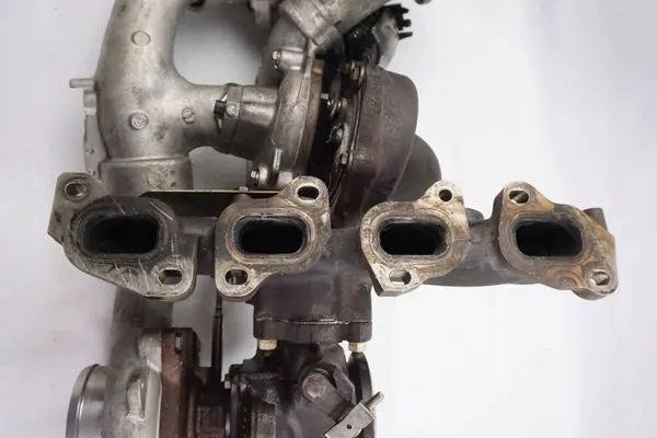 Turboaggregat VW T6 Crafter TGE 2.0 TDI image 3