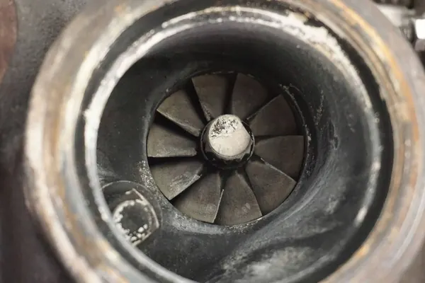 Turboaggregat VW T6 Crafter TGE 2.0 TDI image 9