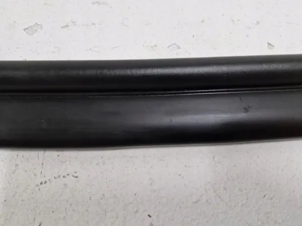 Junta do capô BMW 7 F01 OEM 7199435 - Usado image 4