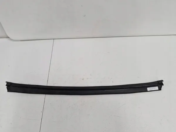 Junta do capô BMW 7 F01 OEM 7199435 - Usado image 5