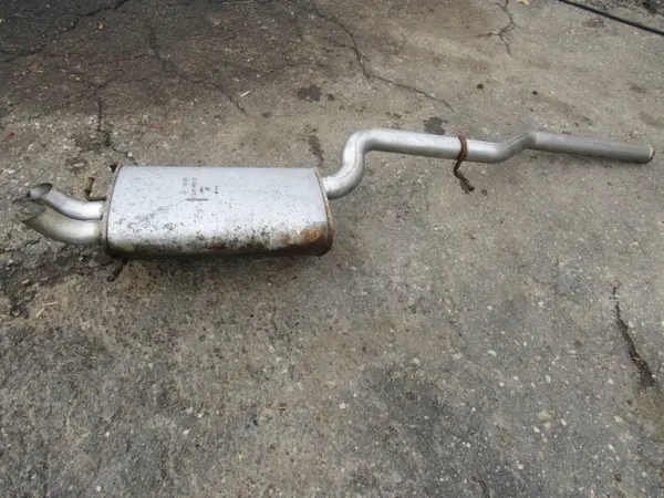 Mercedes-Benz Auspuff Endschalldämpfer OEM A2034910300 image 3