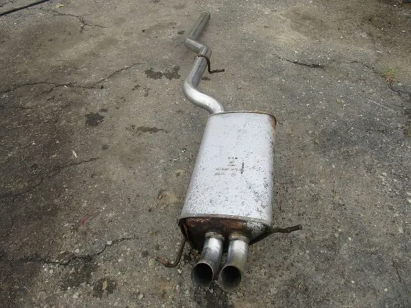 Mercedes-Benz Auspuff Endschalldämpfer OEM A2034910300 image 6