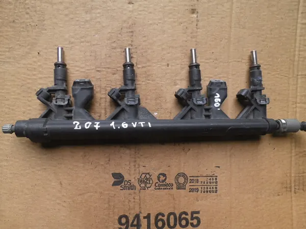 Rail de injeção Peugeot 207 Citroen C4 1.6 VTI V7528176 image 1