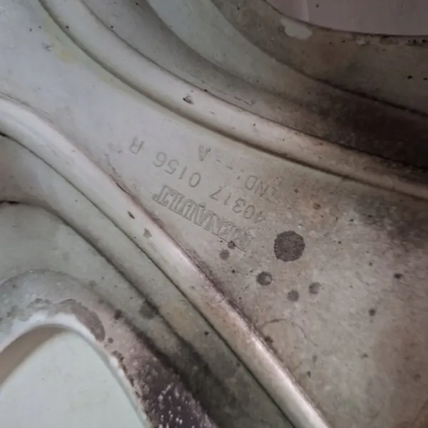 Copricerchio Renault 16" argento image 6