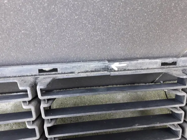 KIA VENGA 09- Grille Centrale Pare-Chocs Avant 86561-1P000 image 7