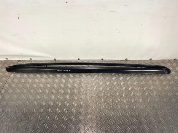 Subaru OE dakdragers OEM FBZ22294 - Gebruikt image 2