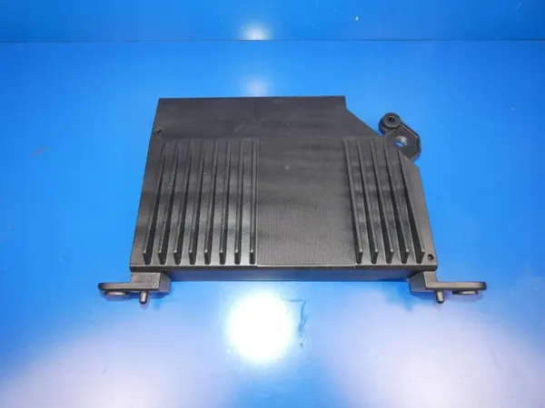 Radion vahvistin OEM 31456202 Volvo XC90/XC60:lle image 2