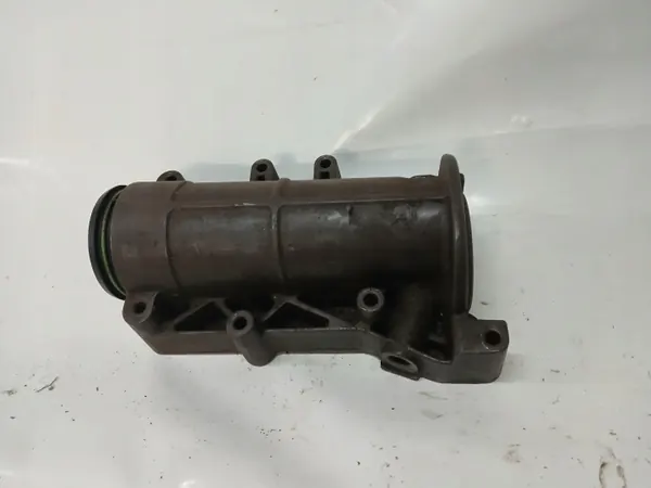 Volvo FH4 Öljynsuodinkotelo OEM 21428348 image 2