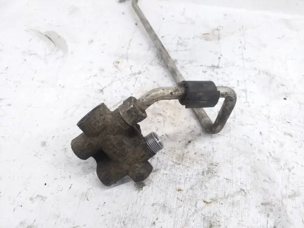 Ölkühlerleitung Audi Q7 OEM 7L0317821A - Gebraucht image 5