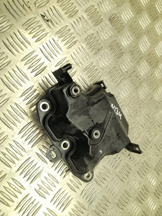 Oliescheider Toyota C-HR 2020 OEM 12211F2020 image 2