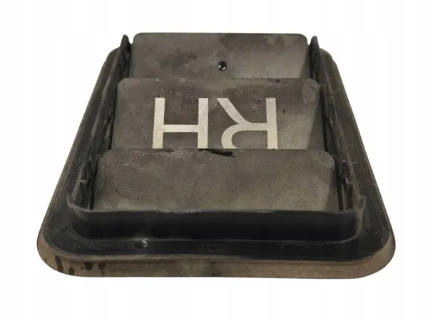 Toyota Highlander XU50 tuuletusritilä OEM 6294002080 image 4