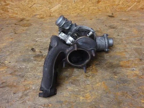 Turbokompressor AUDI A4 B8 A5 8T 2.0 TFSI 06H145702L image 3