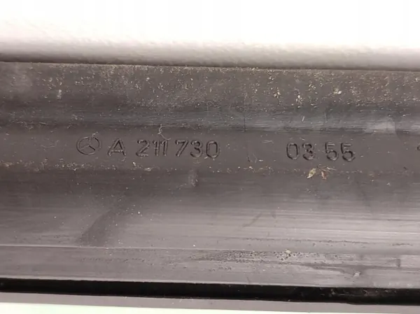 Vidro Porta Traseira Esquerda OEM 2117300355 Mercedes E W211 image 4