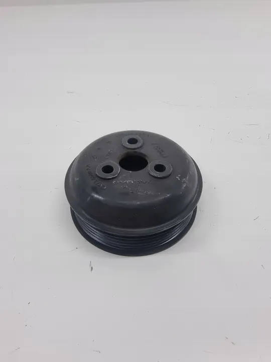 Polea de bomba de agua Jaguar OEM GX738509AA - Usado image 2