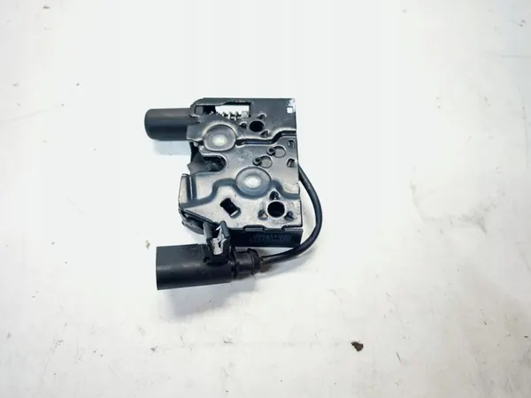 Huvlås för Audi Q3 8U 8U0823509A image 3