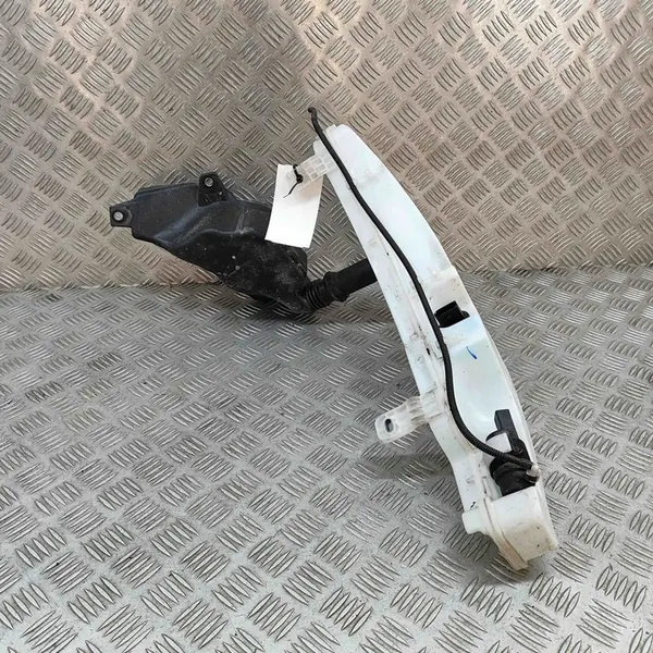 Pesunesteen säiliö Audi A7 Sportback 4G8955453D image 3