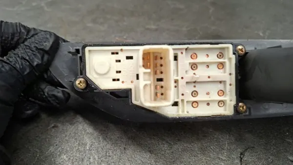 Panel interruptor ventana OEM 192551 Opel Agila A image 6