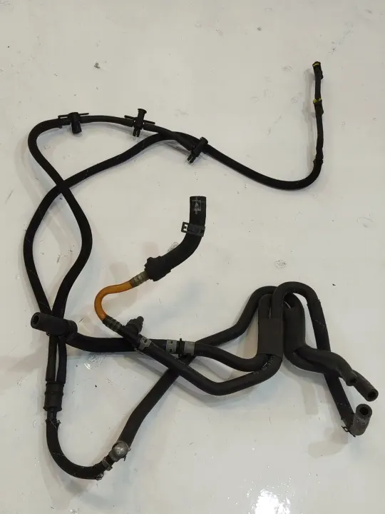 OEM 175.586.761 Ruiskutusputket Audi A8 D4 3.0 TDI image 2