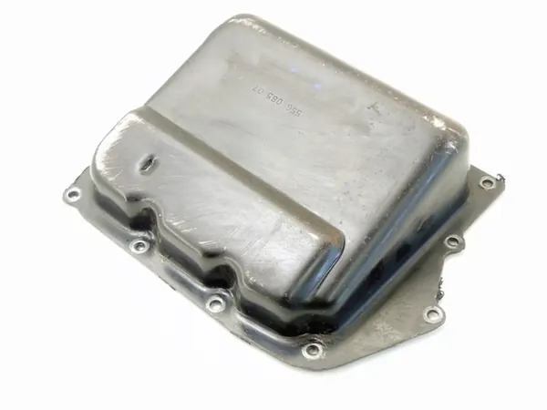 Cárter transmisión OEM 55608507 - Usado image 3