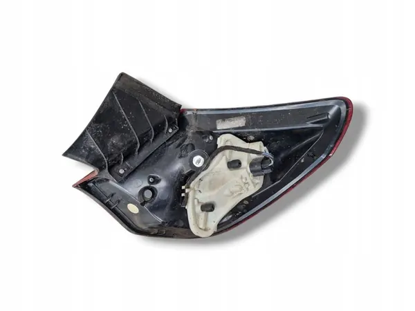 Vänster bakljus Opel Astra IV J 5D HB mörk 13319949 image 5