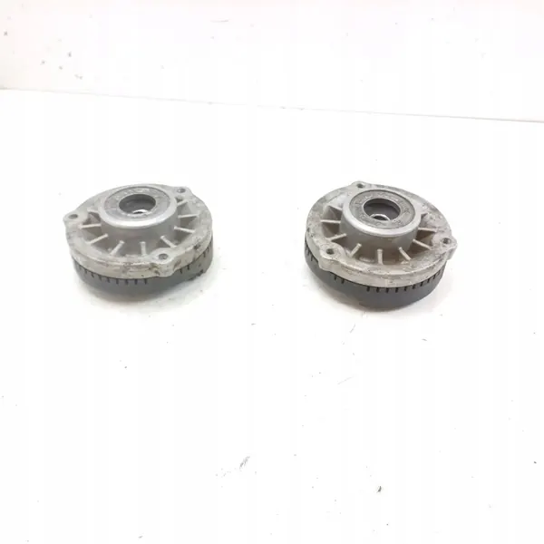 BMW OE 6782161 Fjäderfäste - Begagnad image 5
