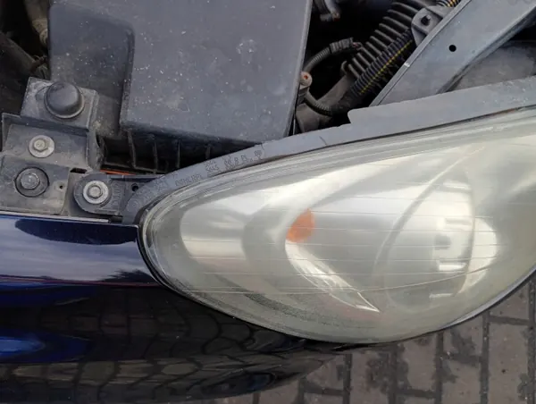 Opel Corsa D höger strålkastare OEM MM-0403-10 image 4